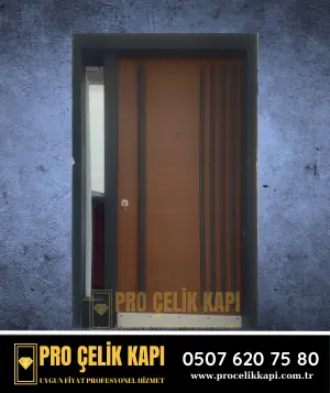 Bayraklı Bina Kapısı - Model 30