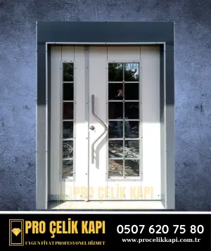 Bayraklı Bina Kapısı - Model 6